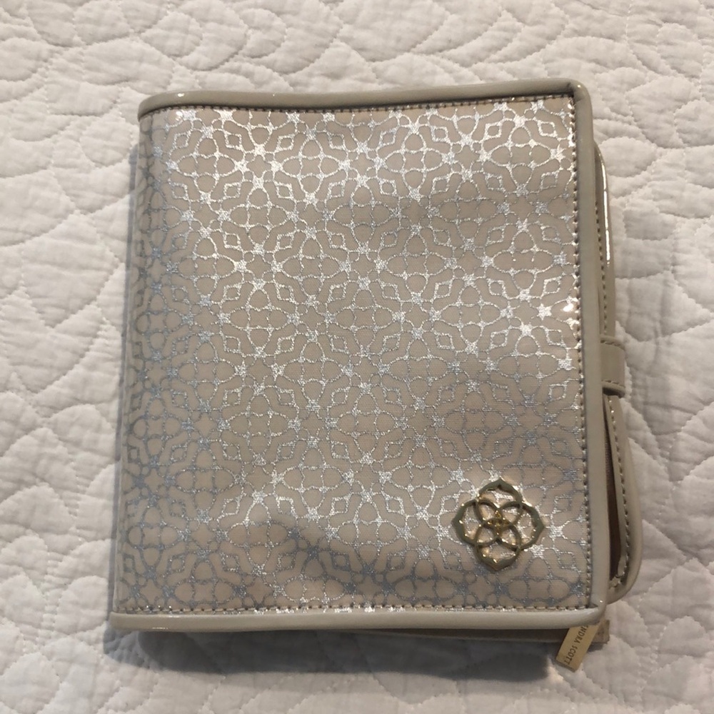 Kendra Scott Jewelry travel organizer